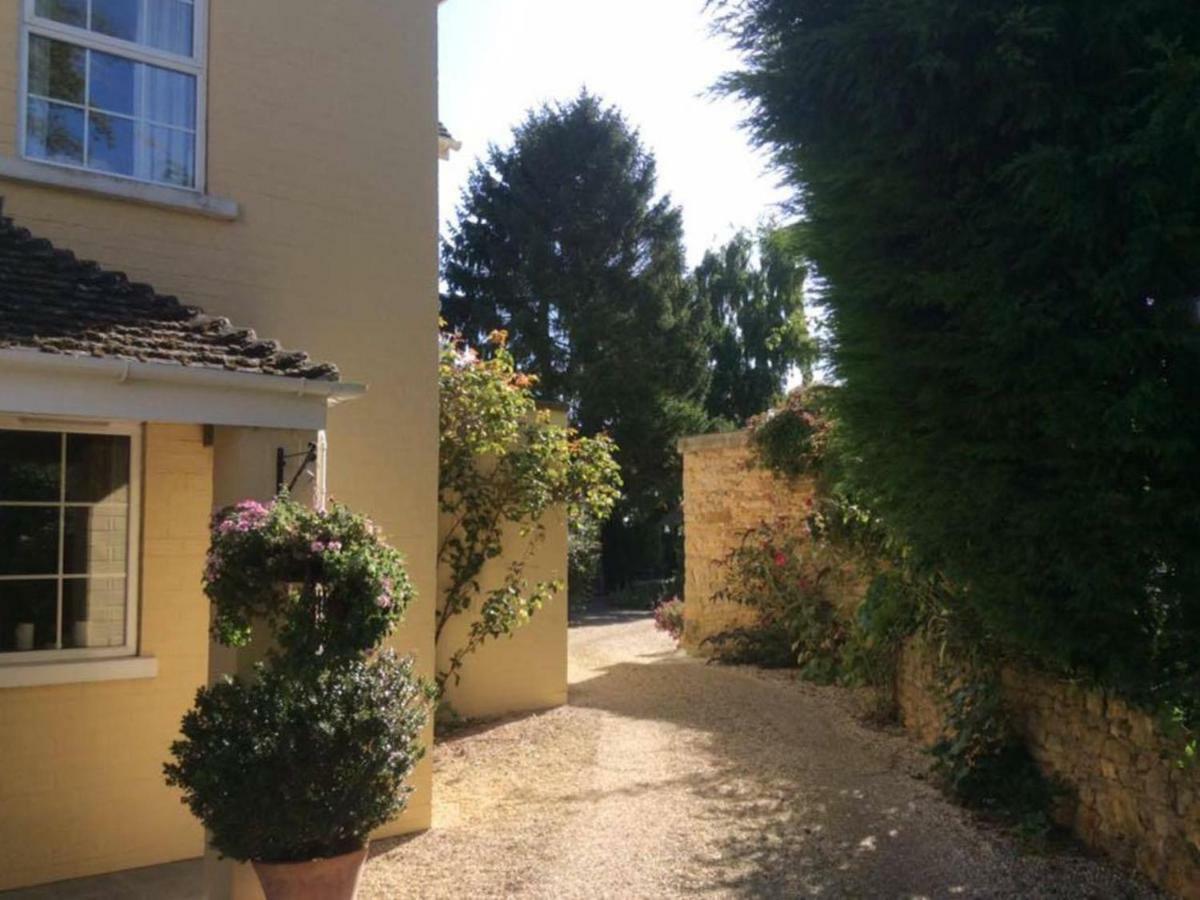 Bed and Breakfast Holly House Ebrington Exterior foto